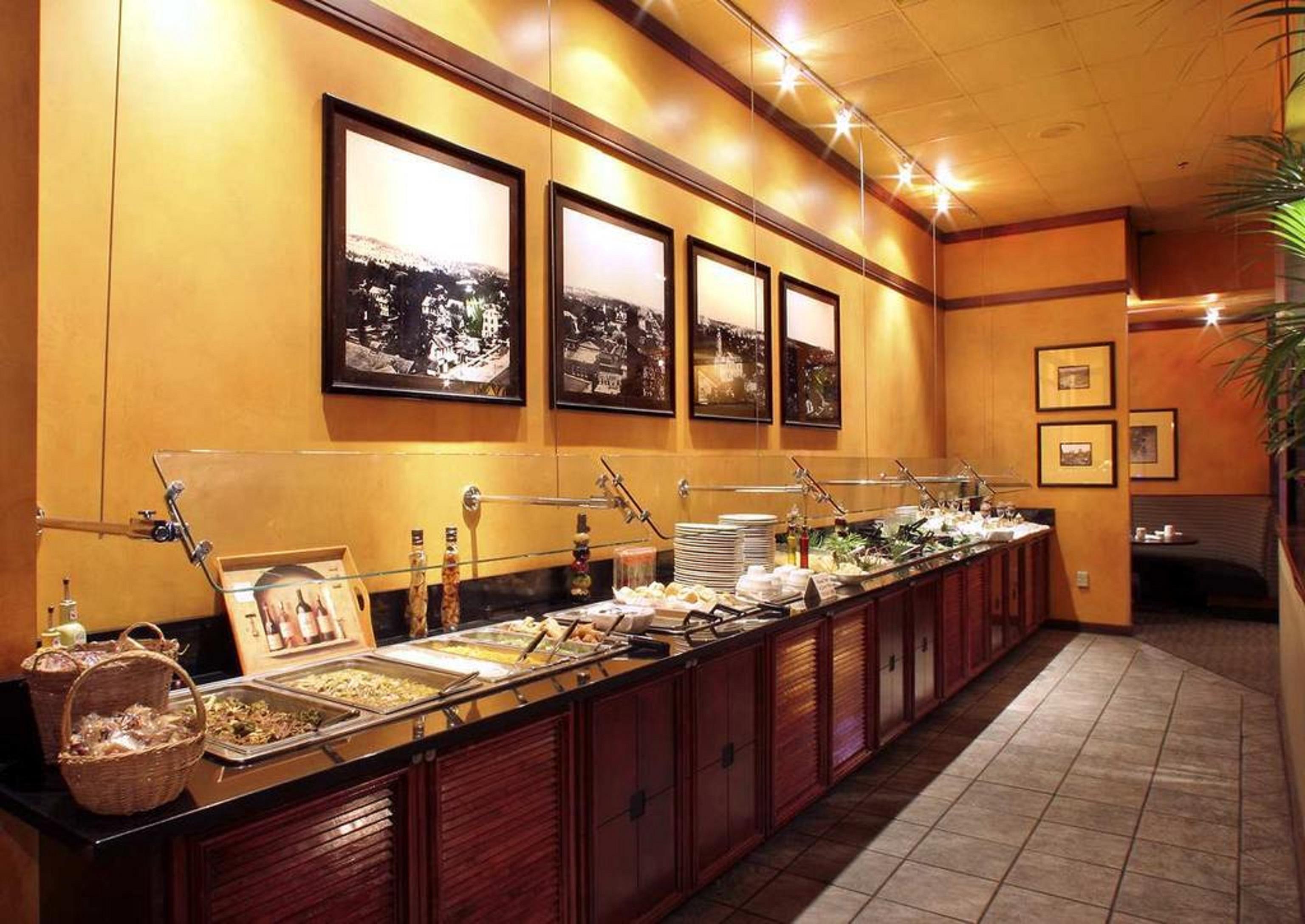 Doubletree By Hilton Hotel Tallahassee Ngoại thất bức ảnh